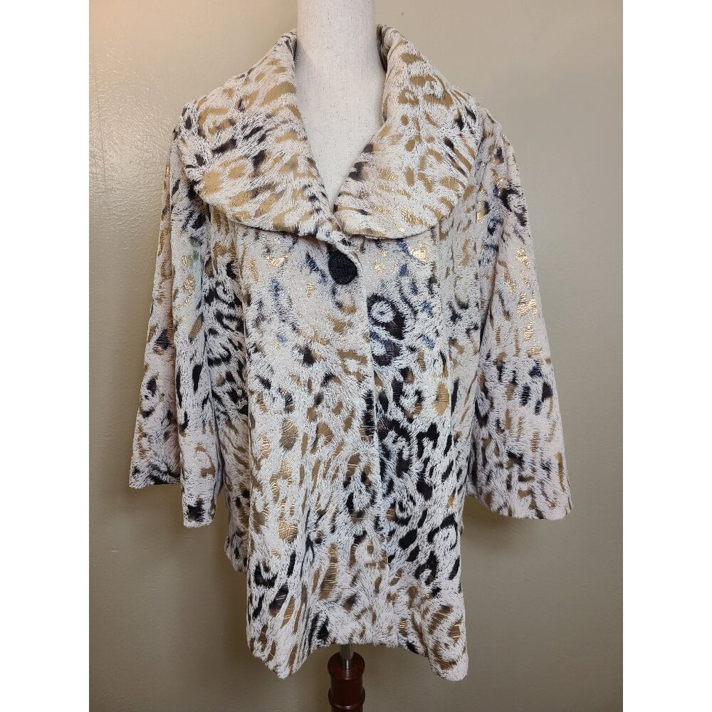 Multiples Long Sleeves Women Coat Jacket Size 0X  Animal Print A181